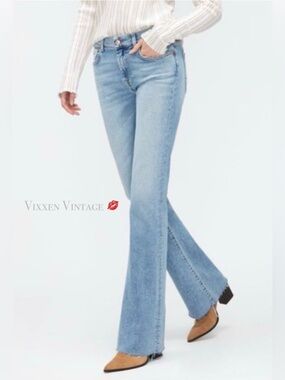 7 FOR ALL MANKIND MID-RISE FRAYED 'KIMMIE BOOTCUT JEANS' IN LIGHT WASH